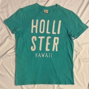 Y2K Hollister Bubble Letter Tee